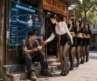 窮小夥求婚卻被拜金女友當眾羞辱拋棄，豈料下秒神級預知系統啟動！ 2塊買下1千萬彩券一夜致富，隨口一句話拯救美女總裁破產公司淨賺千億，美女總裁不顧一切拿出全部家產只為和他在一起！
