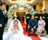 Ela expulsa os sogros do interior do casamento, sem saber que eles são bilionários! Agora, ela se