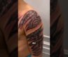 Usa las cicatrices para crear tatuajes